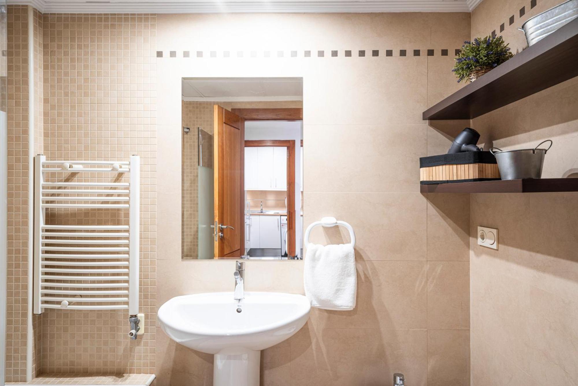 Appartamento Enjoygranada Emir 3B Y Parking Esterno foto